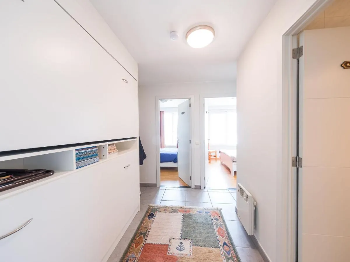 Apartment With Frontal Sea-Views Middelkerke