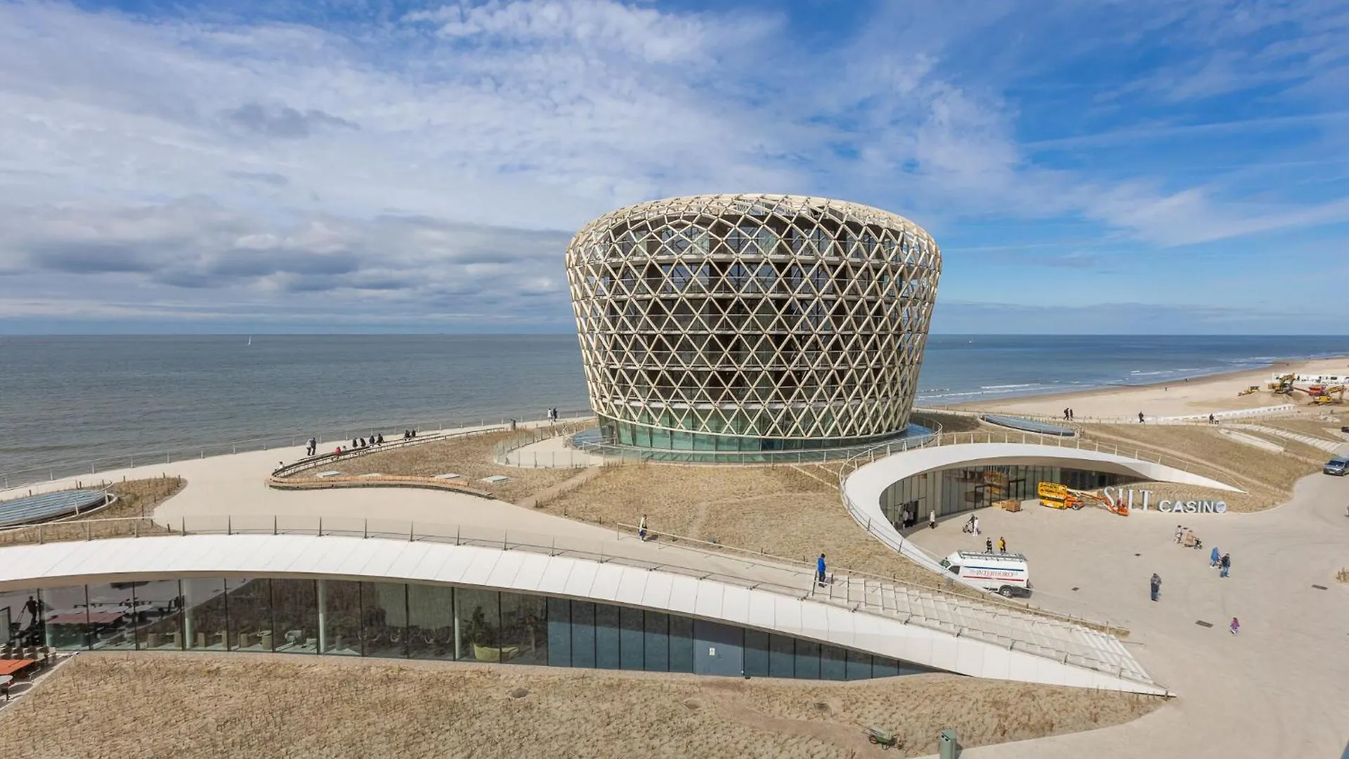Apartment With Frontal Sea-Views Middelkerke